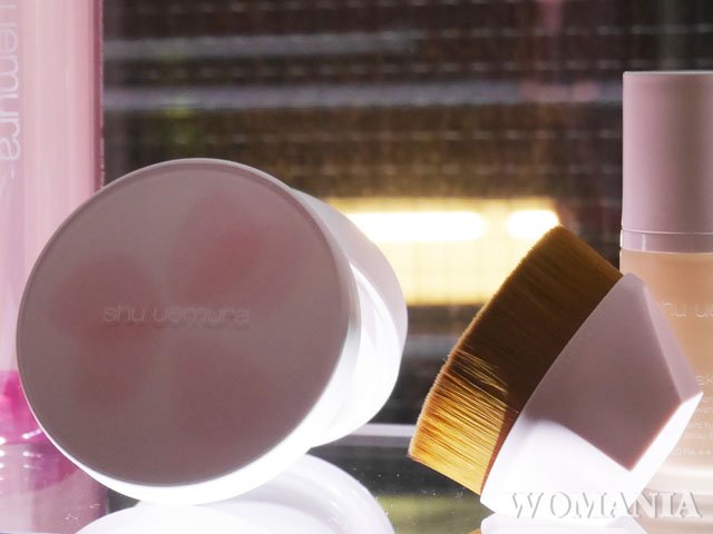 シュウ ウエムラ ペタルスキン クッション ファンデーション